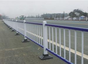 人行道道路護欄的作用及設(shè)置原則